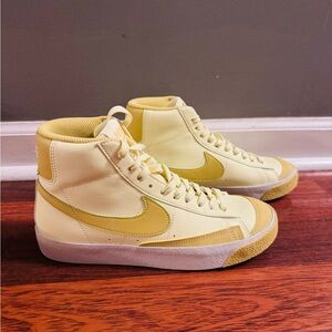 LOW START!!!Nike Blazer Mids Sneakers in Yellow